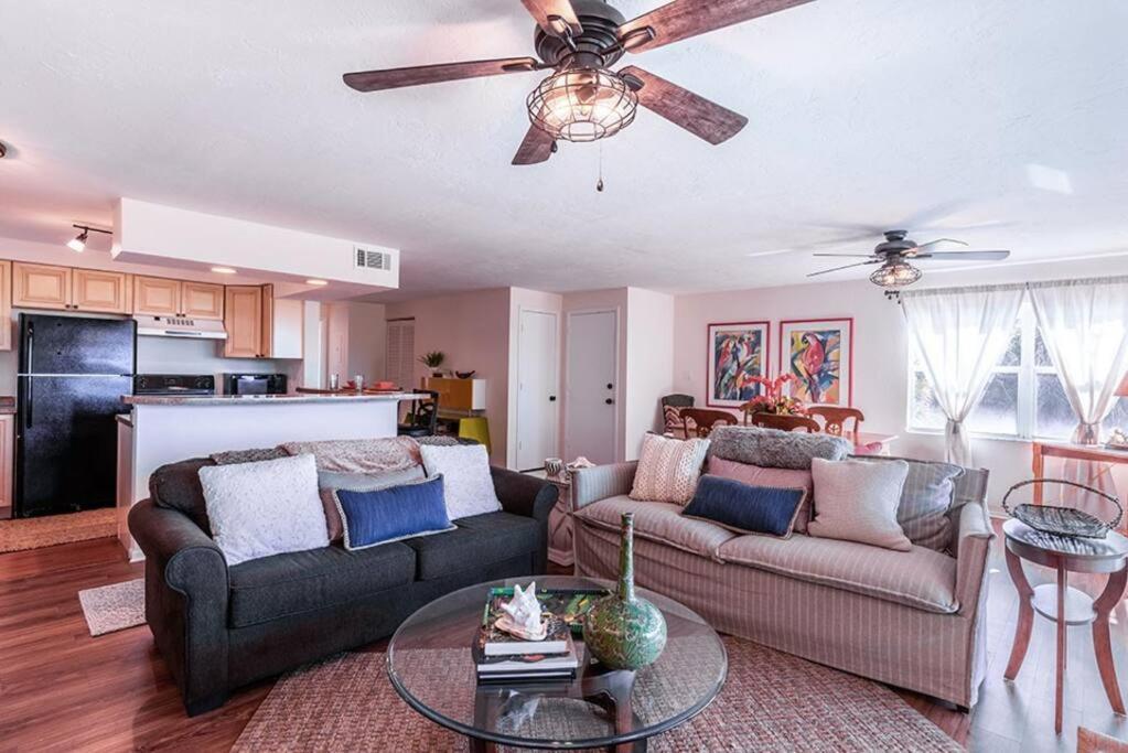 Your Tranquil Escape Is Found Directly On The Beach At The Serenity Beach Condo. シエスタ・キー エクステリア 写真